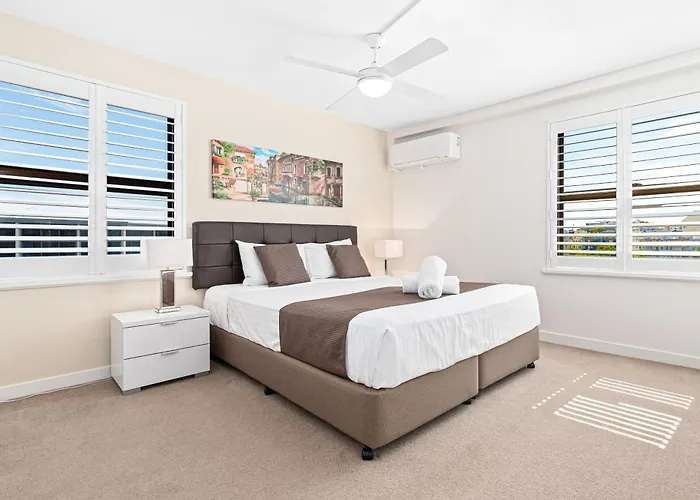 Windward Apartments