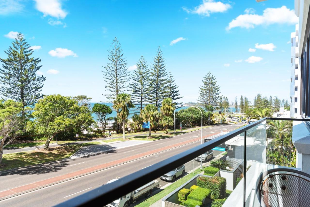 Windward 3*