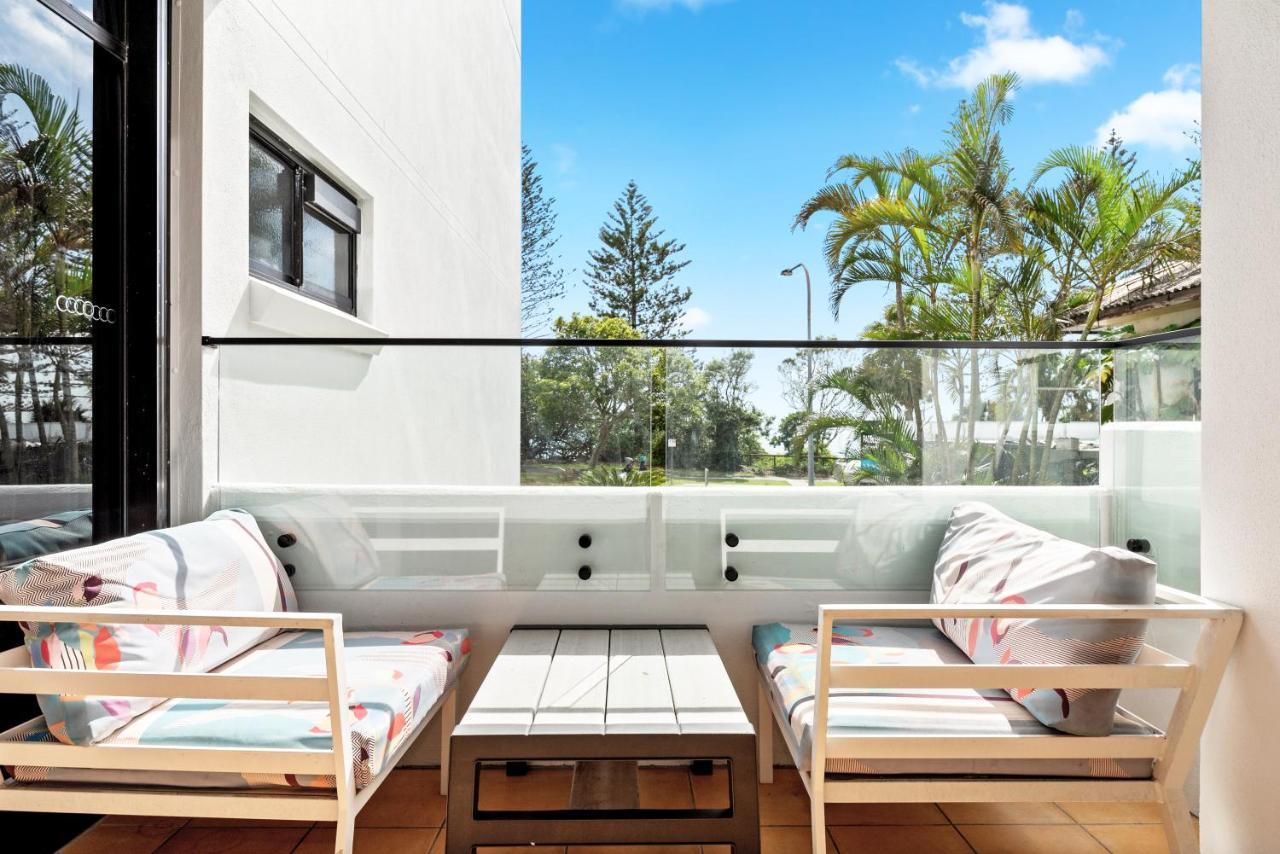 Windward 3*